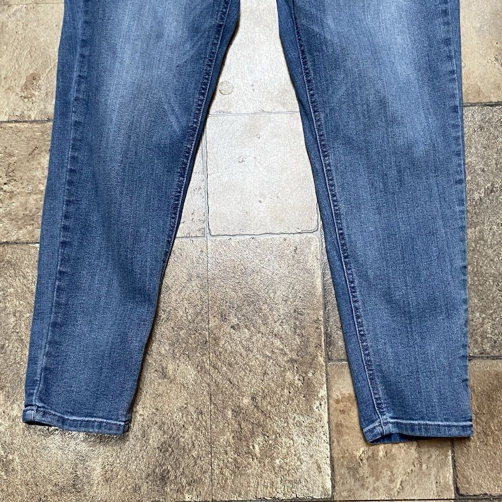 Democracy Ab Technology Jeans Womens 12/34x27 Blue Distressed Mid Rise - Picture 6 of 10